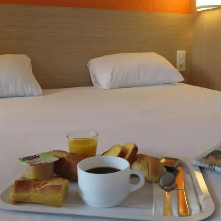 Hotel Classe Eco Reims Tinqueux Szálloda *