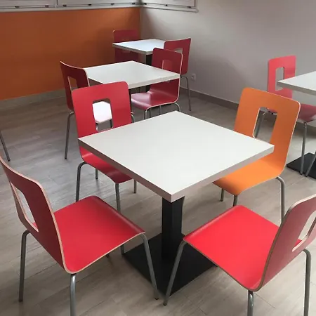 Premiere Classe Reims Ouest - Tinqueux